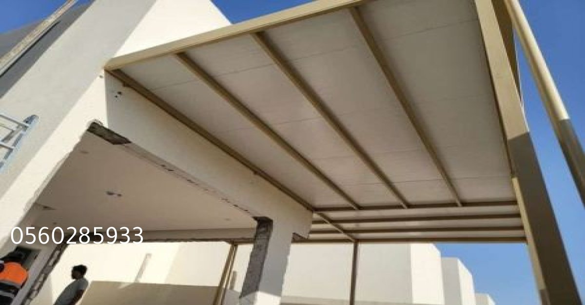 سقف ساندوتش بانل يدوم طويلاً ويقلل من استهلاك الطاقة