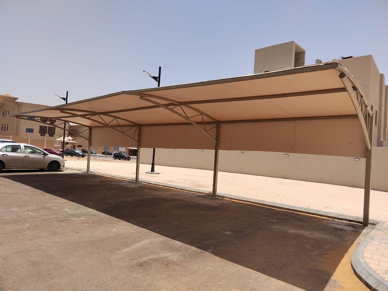 مظلات المبرز | تركيب مظلات سيارات وسواتر بأفضل الأسعار والخامات